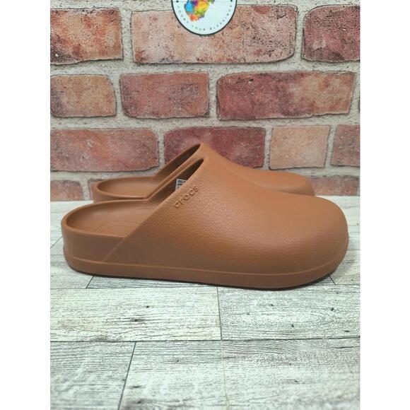 Crocs Dylan Clogs Men's 7 Women's 9 Cognac Brown Classic Slip On New 209366 - Picture 4 of 9